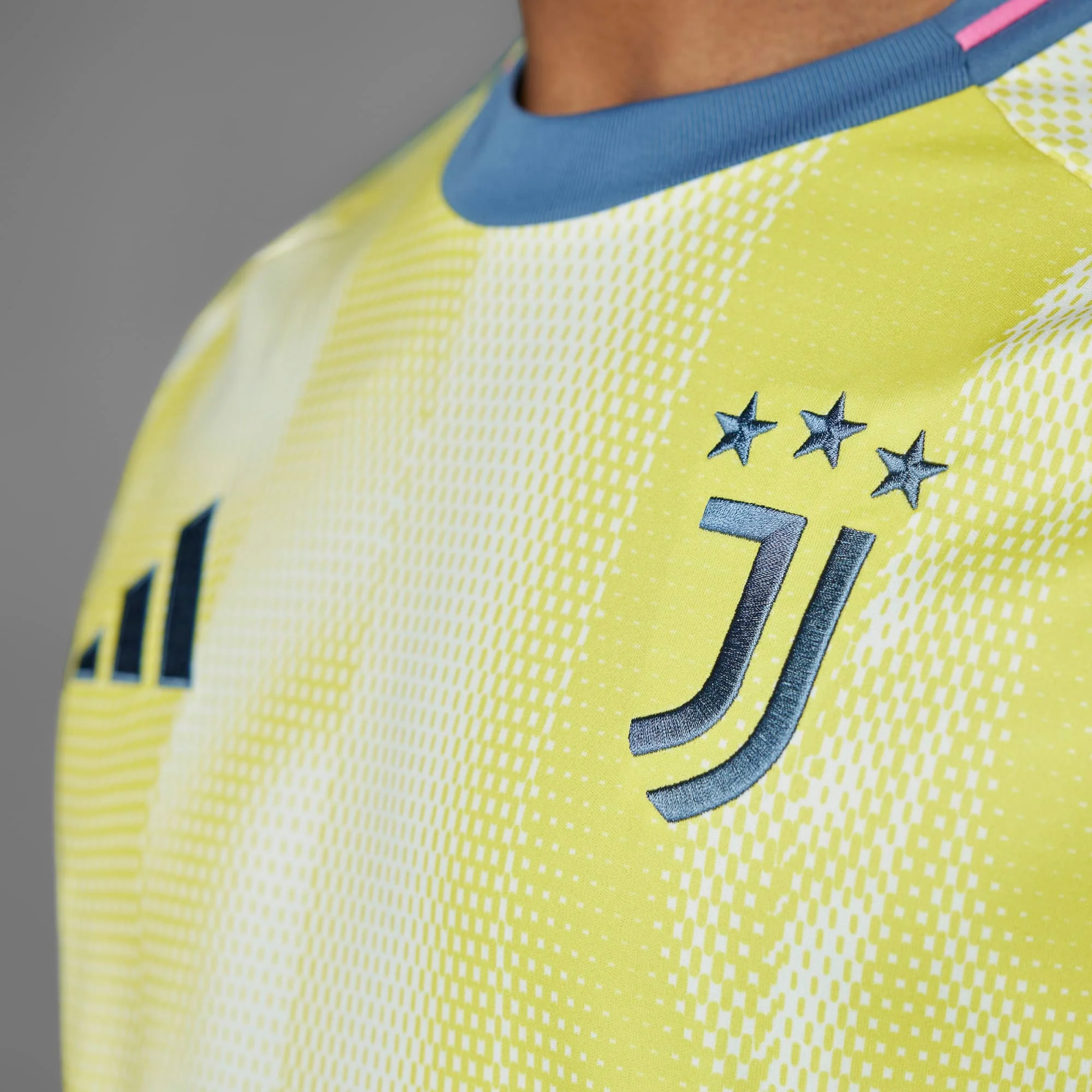 Juventus 2a Maglia 24/25 Adulto - Image 4
